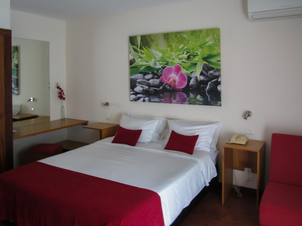 Hotel Eco Salvador Geres Exteriér fotografie